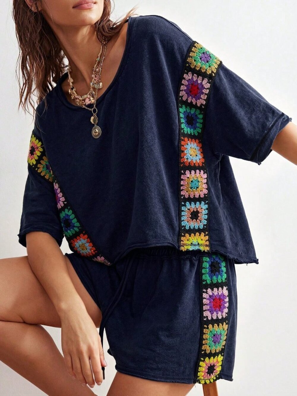 Navy Blue Casual Women's Knit Round Neck Loose Short Sleeve T-Shirt & Shorts - Picture 4 of 10